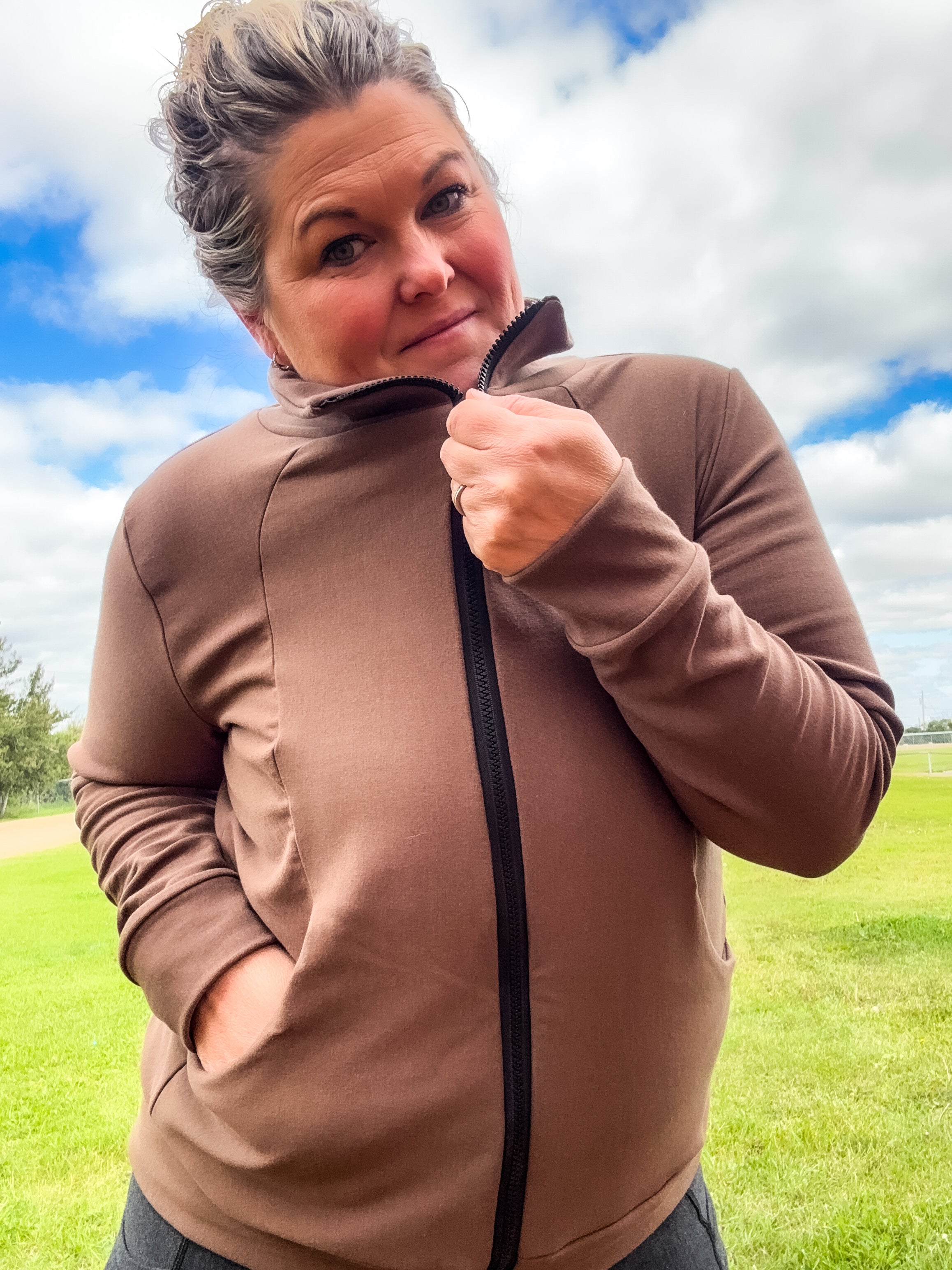 New Women's COZY ESSENTIAL |
Canadian-Made Performance
Styles