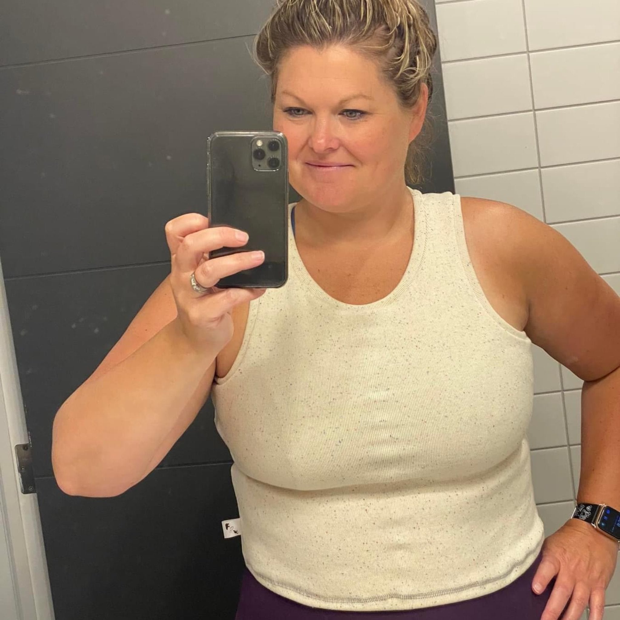 crop length tank top high neck