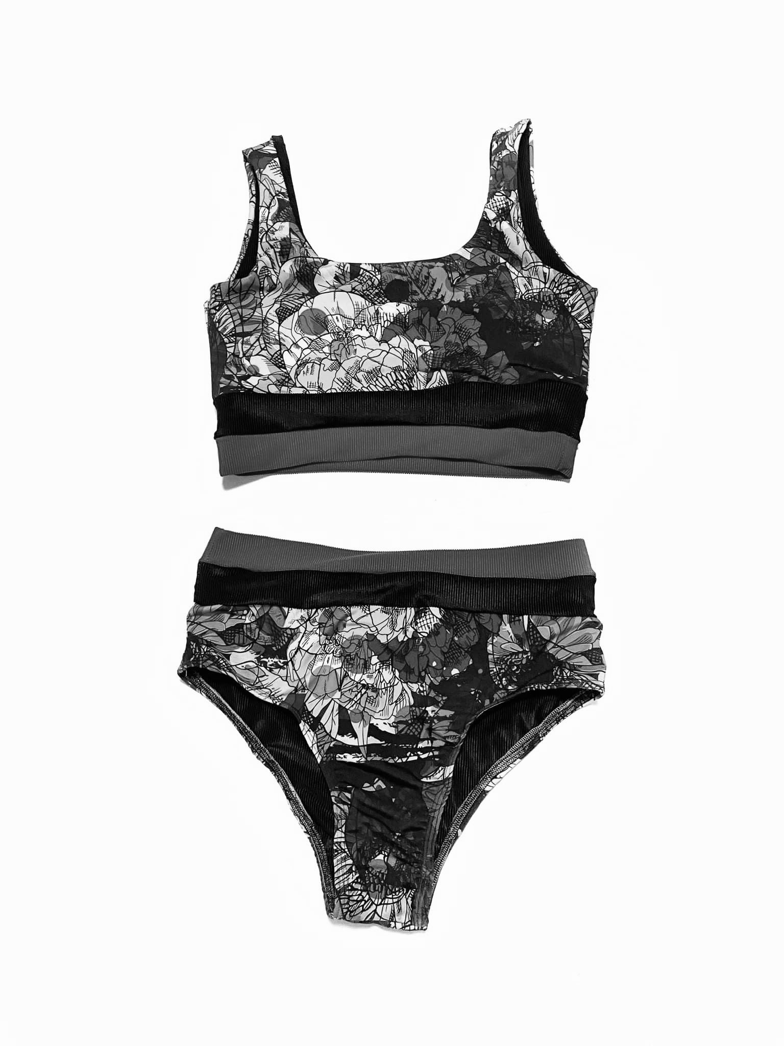 Bayliner Swim Top {optional colours}