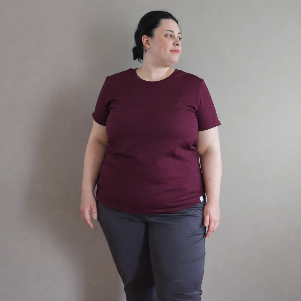 Relax Essential SHORT SLEEVE Tee - Athletic Options